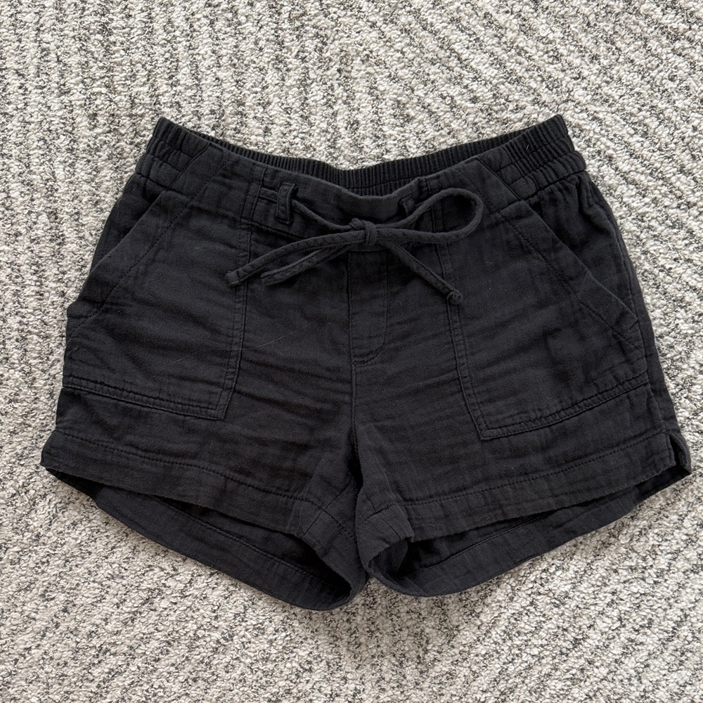 Old Navy Women's Black Cargo Shorts